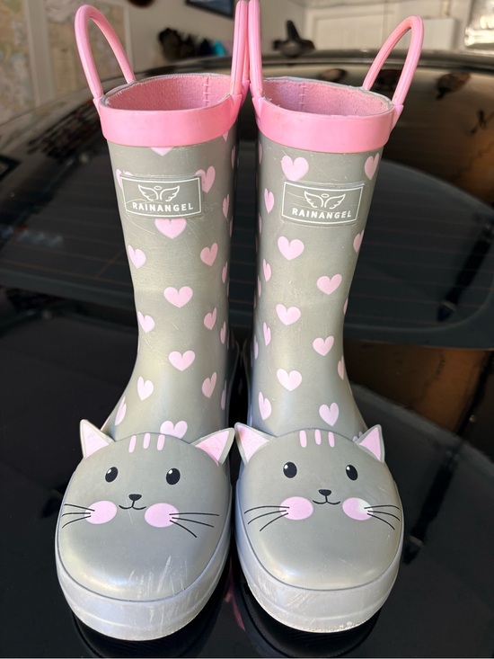 Other - Girl cat rain boots size 13